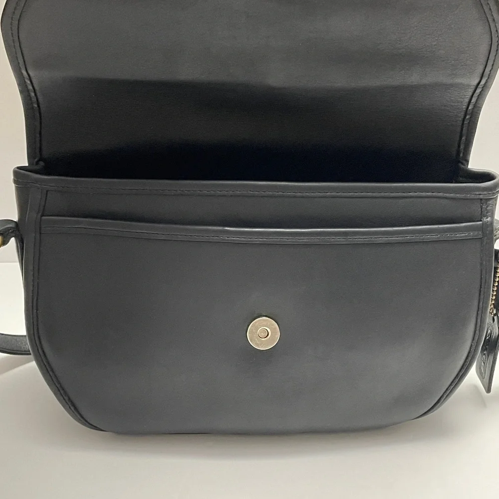 Coach Vintage Vista Geometric Black